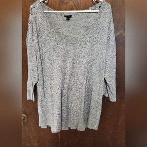 Gray sweater blouse Torrid size 2 (18/20)